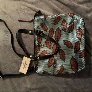 Silver and Red Shoulder‎ Bag with Elegant Design